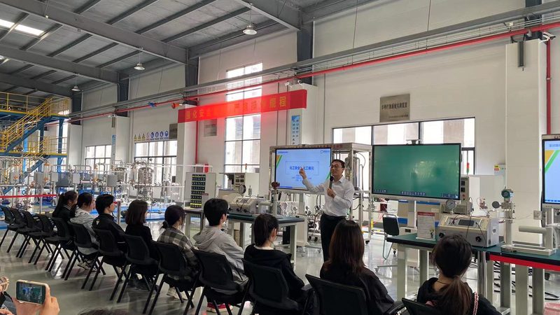 食品级胶粘剂：如何确保食品安全与合规性？**